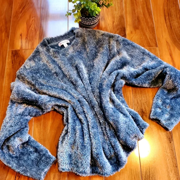 PROLOGUE Velour Sweater - Size M (NWOT) - Picture 7 of 7